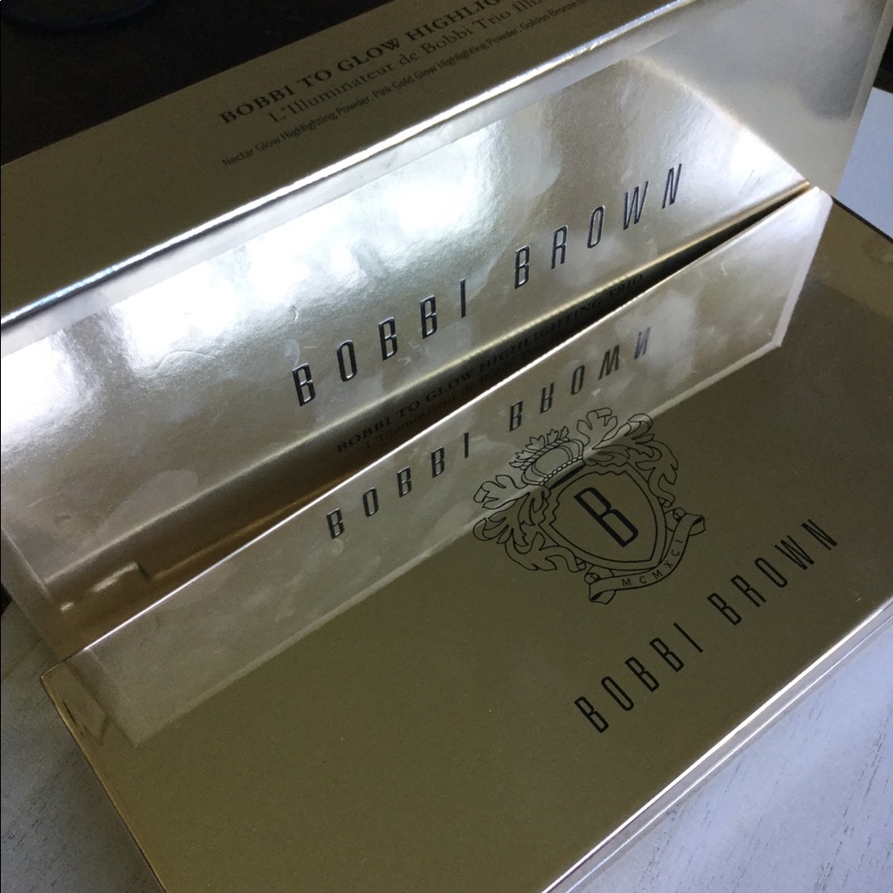 ⭐️HOST PICK LE Bobbi Brown Highlighting Trio⭐️ - Picture 5 of 8